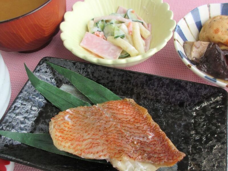 夕食