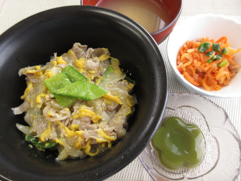 昼食