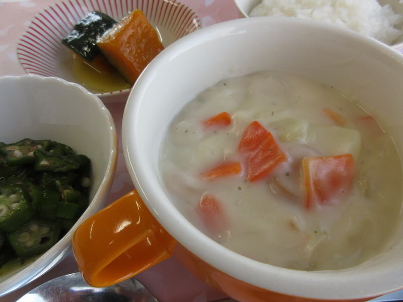 昼食