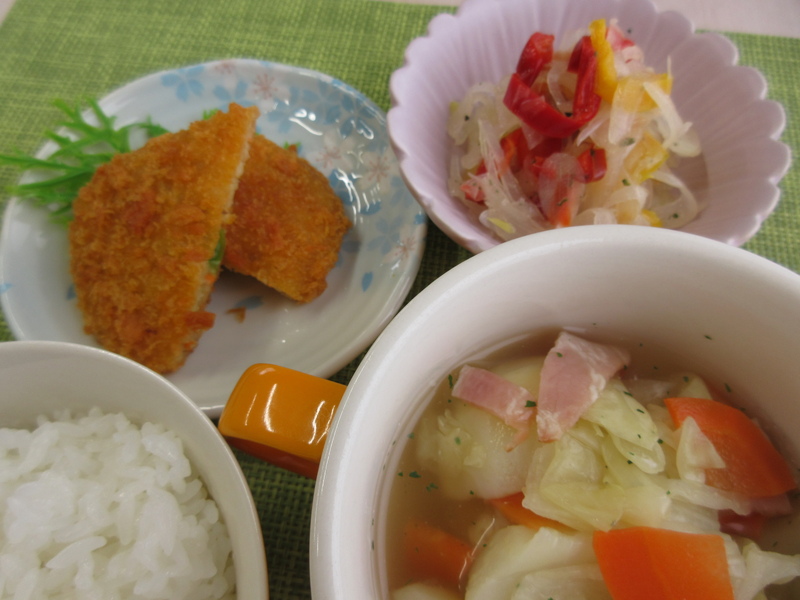 昼食