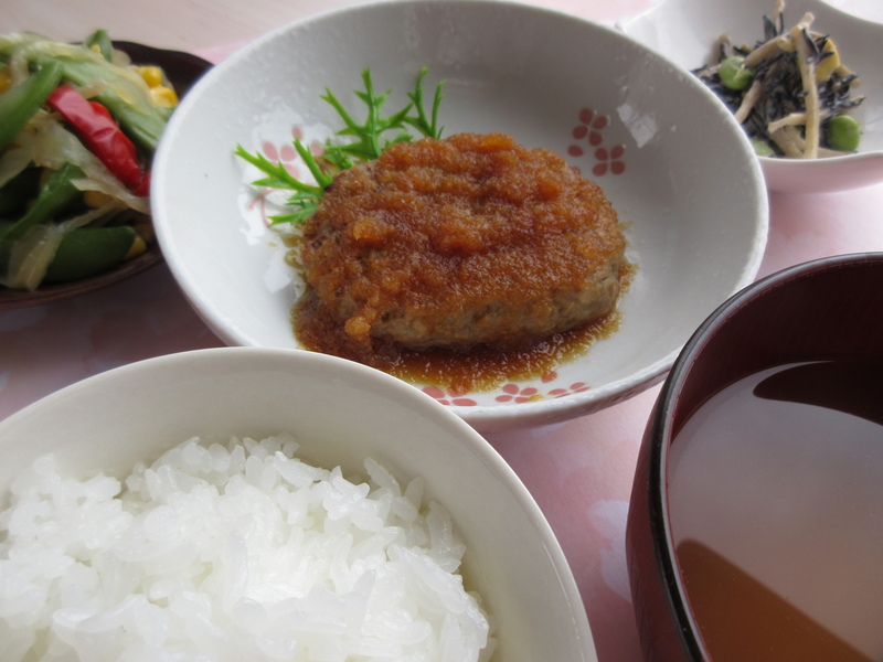 昼食