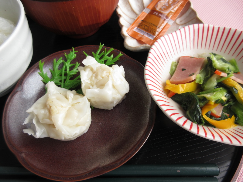 朝食