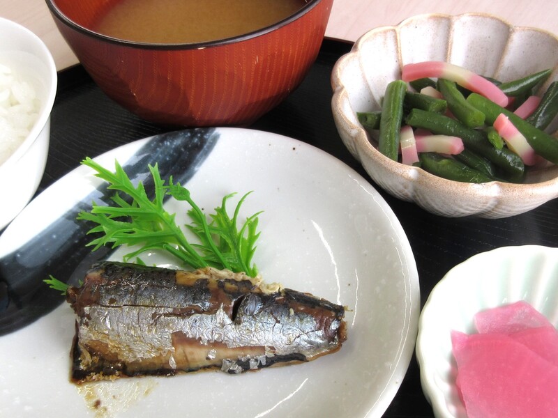 朝食