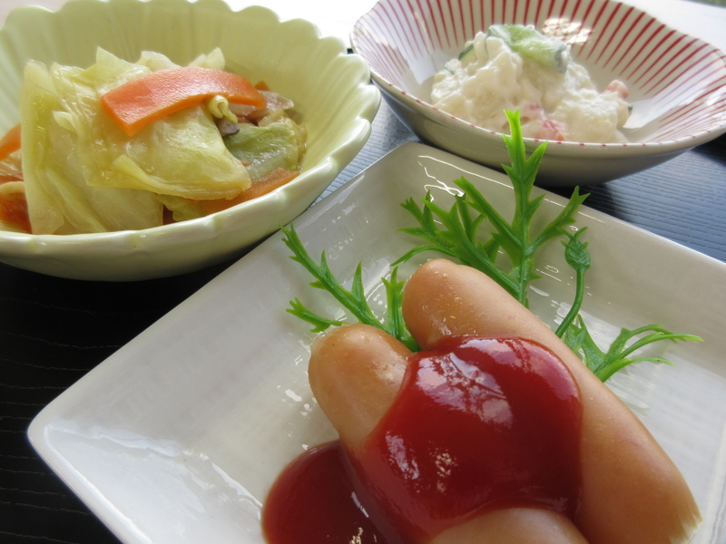朝食